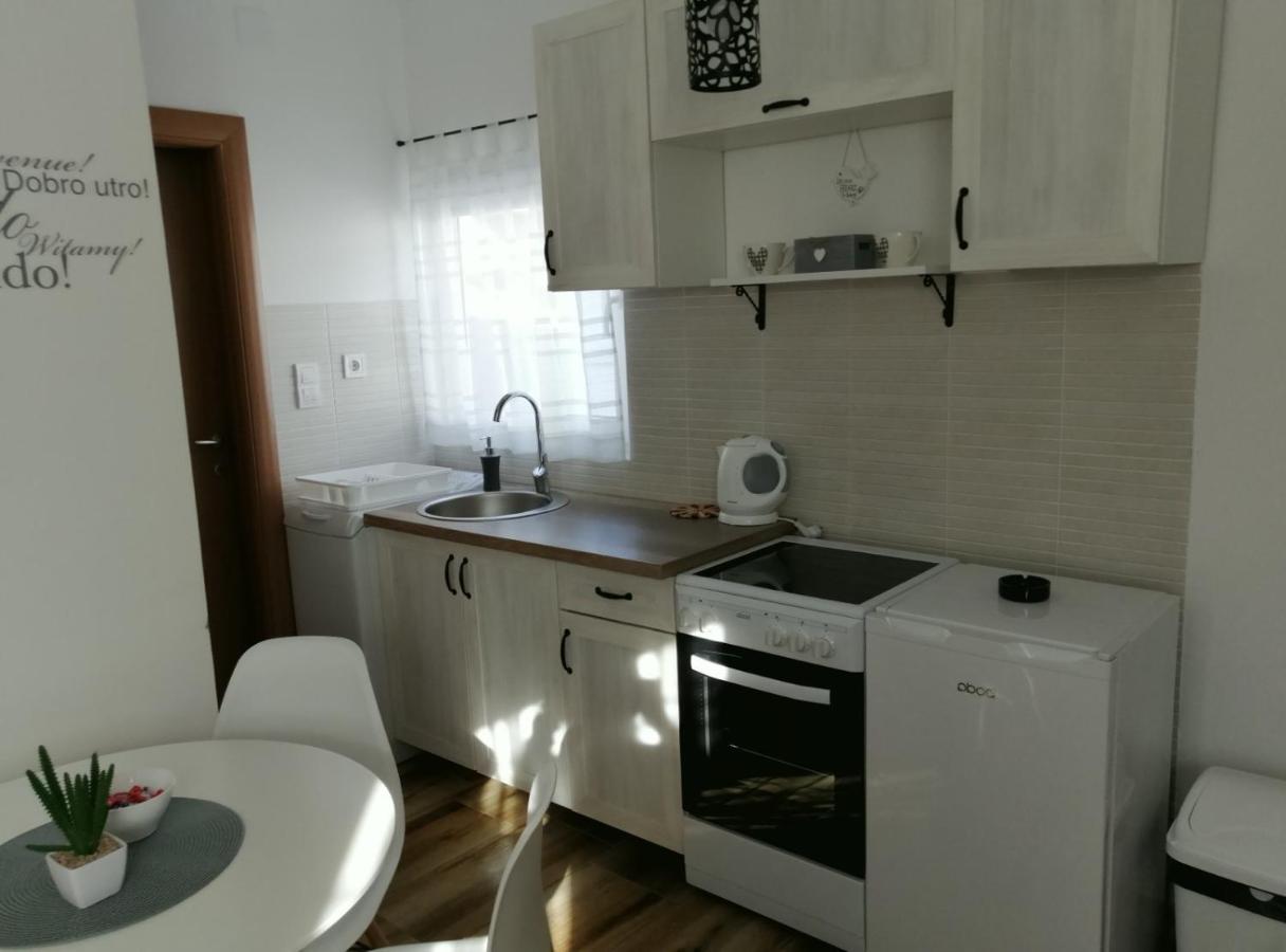 Apartman Gust Херцег-Нови Экстерьер фото
